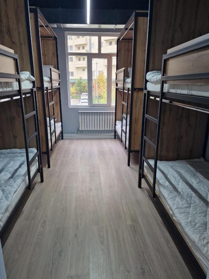 Hostel O2 Almaty Extérieur photo